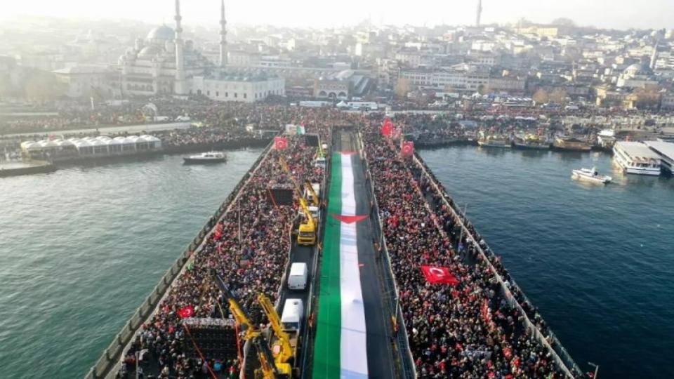 Galata'da Büyük Gazze buluşması!