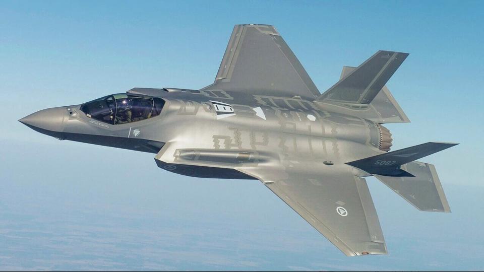 ABD şokta! Bir günde 2 Savaş uçağı ve helikopter düşürüldü