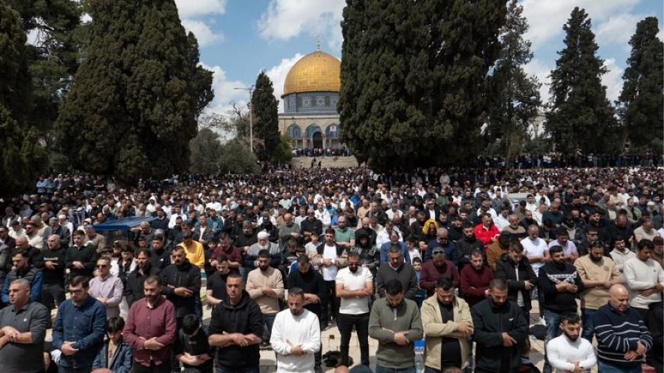 Aksa'da 6 hafta sonra ilk cuma namazı!