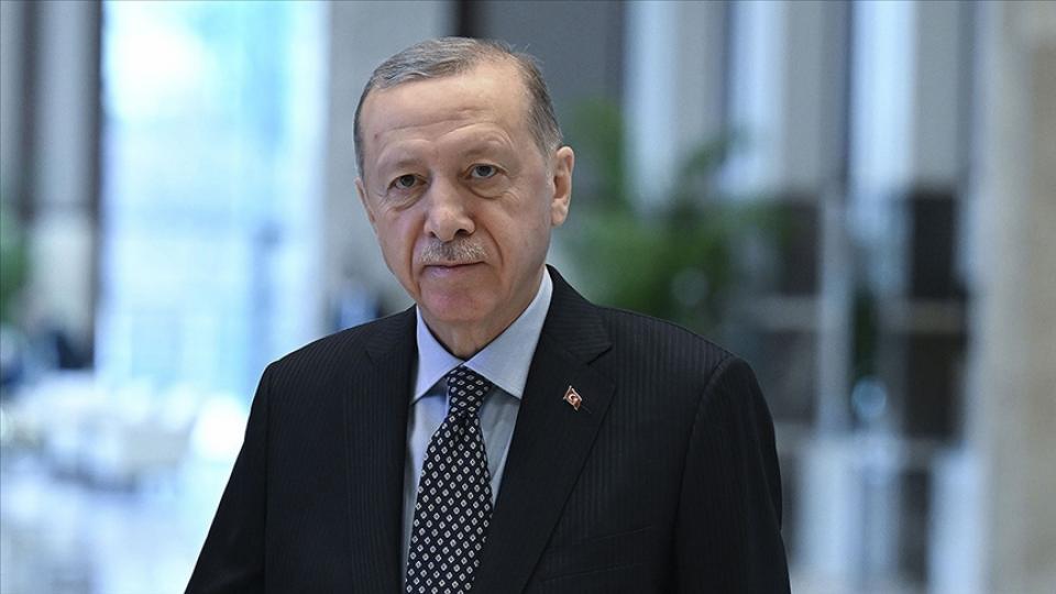 Cumhurbaşkanı Erdoğan: Gazze'deki mezalimin bölgesel bir savaşa dönüşmesine fırsat vermememiz gerekiyor
