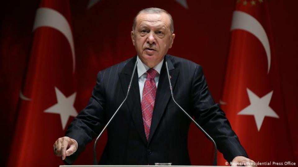 Her Taraf / Türkiye'nin habercisi / Cumhurbaşkanı Erdoğan:Mart\'ta kademeli normalleşme başlıyor