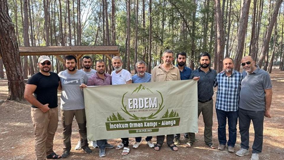 Her Taraf / Türkiye'nin habercisi / Erdemli İnsanlar Hareketi (ERDEM) Tanışma Kampı Gerçekleştirdi