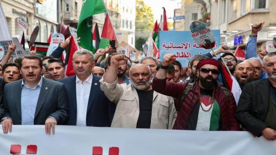  Filistin Sevdalısı Binlerce Kişi  ‘Özgür Kudüs’ İçin Yürüdü 