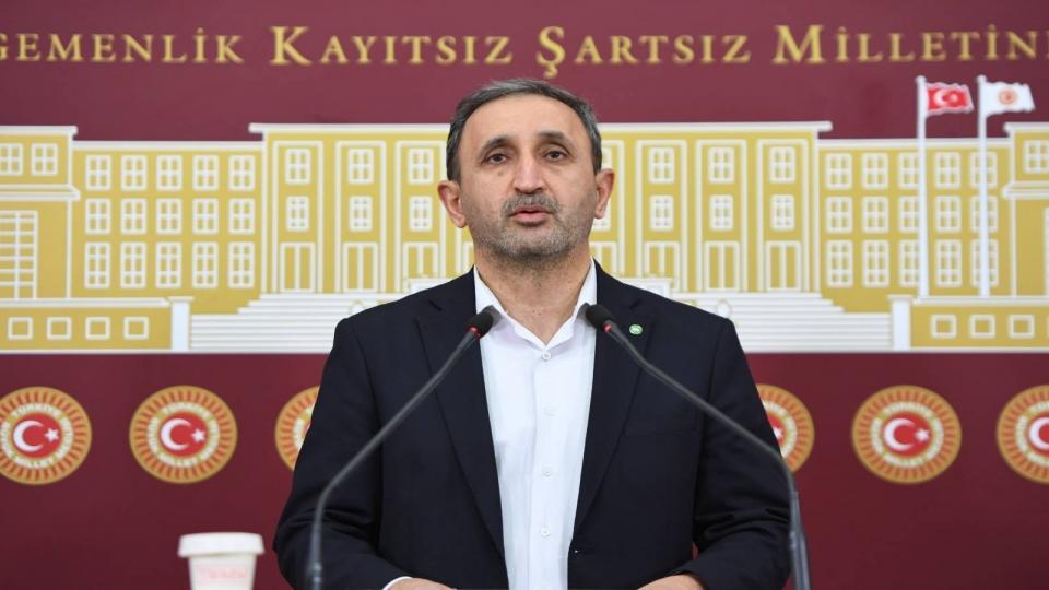 HÜDA PAR Genel Sekreteri Demir: “Gazze’ye gıda sevkiyatı ne pahasına olursa olsun yapılmalı”