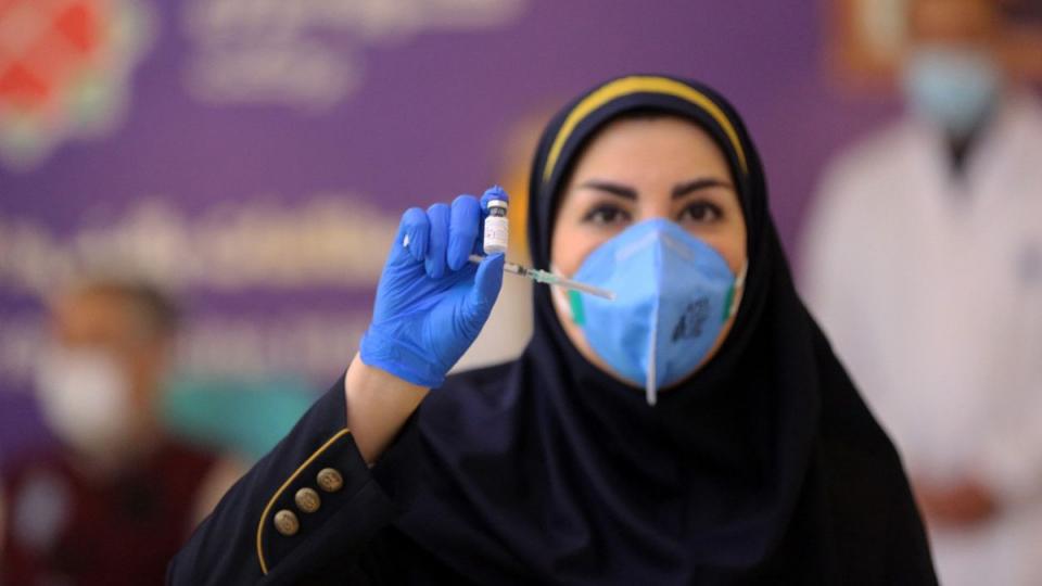 İran'da Cumhurbaşkanlığına sürpriz aday! / İran, yerli aşı COVIRAN'ın seri üretimine başladı
