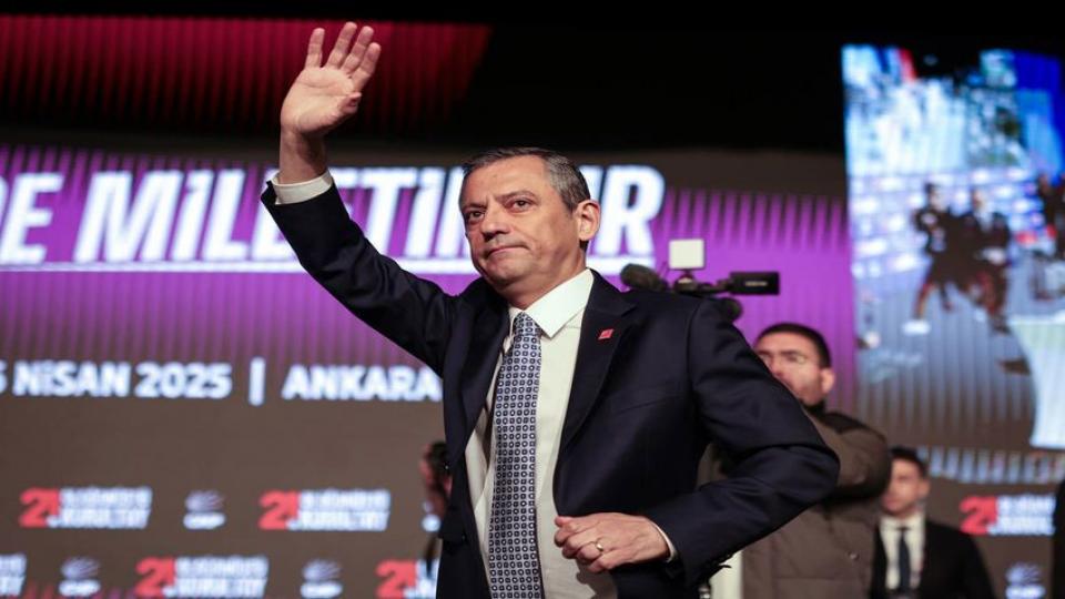 Özgür Özel'e muhalefetten çağrı: Başımızın üstünde yeri var!