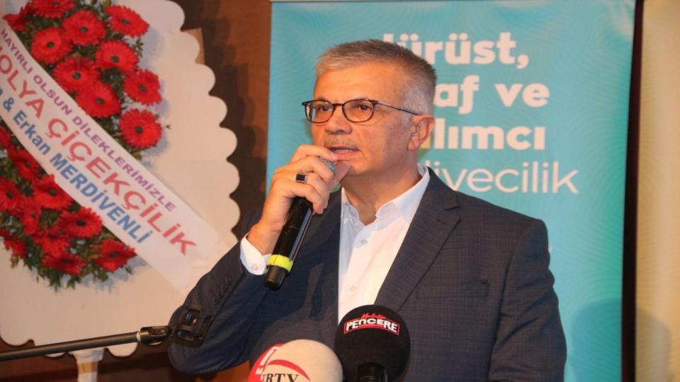 Her Taraf / Türkiye'nin habercisi / Prof. Dr. İbrahim Gezer, Malatya Büyükşehir Belediye Başkanlığı İçin Bağımsız Adaylığını Açıkladı
