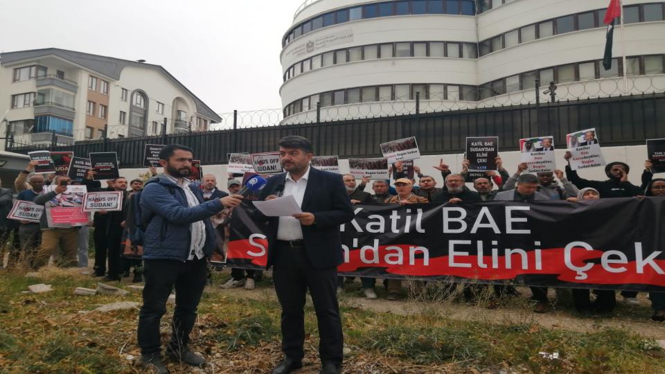 Sudan’daki katliamların finansörü BAE, Ankara’da protesto edildi