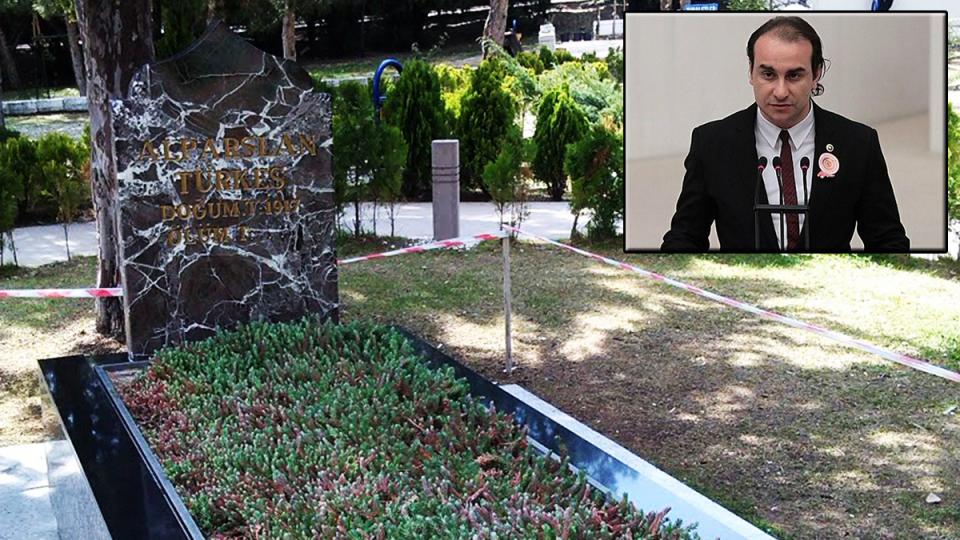 Her Taraf / Türkiye'nin habercisi / Türkeş'in oğlu babasının mezarına alınmadı