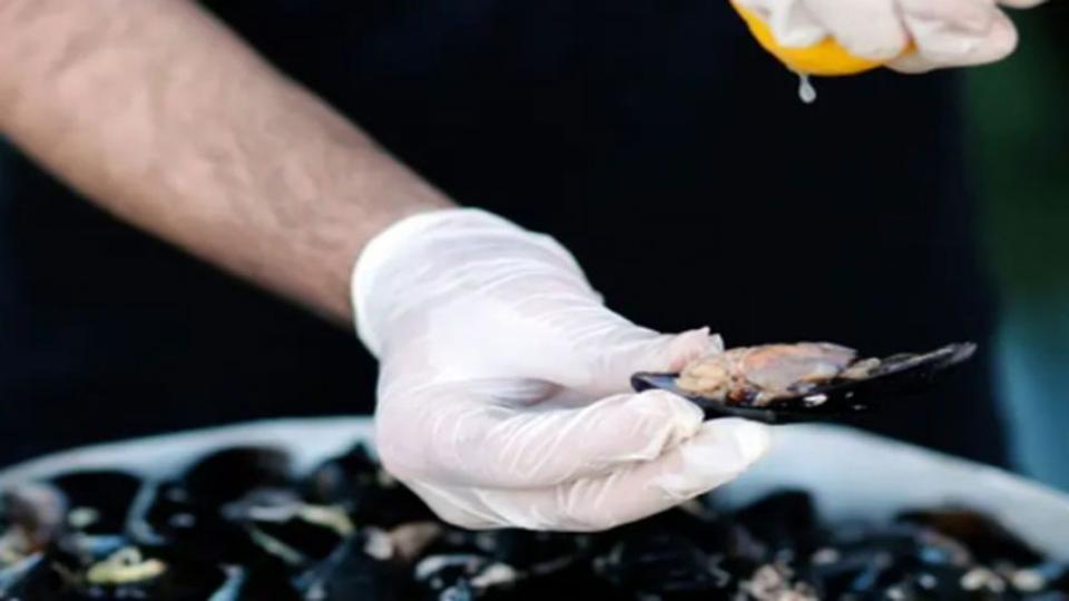 Uzmanı sıraladı: Sokakta tüketilmemesi gereken 10 yiyecek