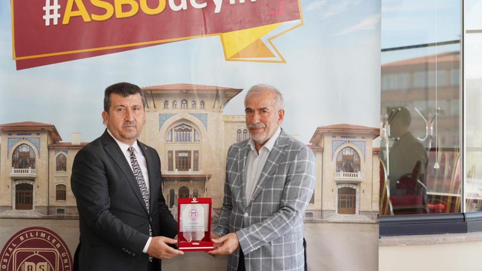 Yazarımız Osman Kayaer Emekli Oldu