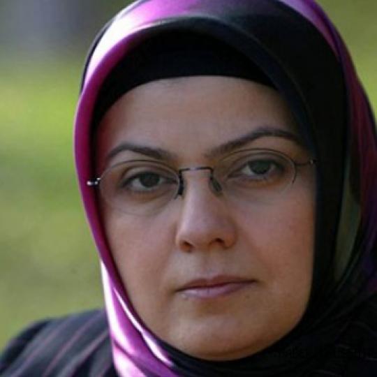 AYŞE BÖHÜRLER